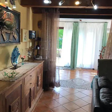 Aria Di - Pertini Ferienhaus